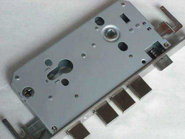 龙泉驿24小时上门开锁公司